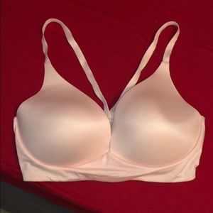 Light lined plunge Victoria secret bra